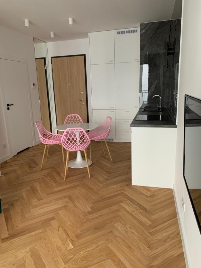 Apartamenty Wola Goleszowska Varsóvia Exterior foto