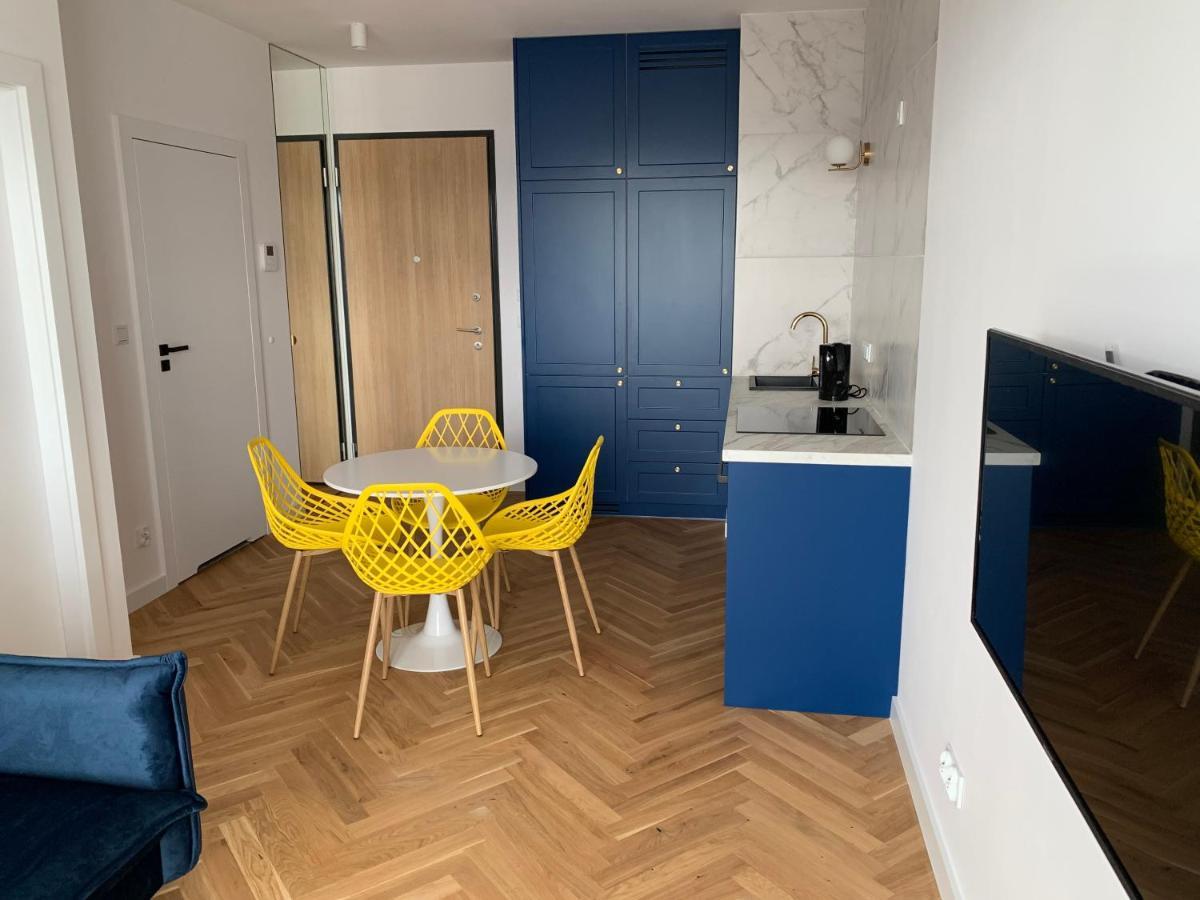 Apartamenty Wola Goleszowska Varsóvia Exterior foto