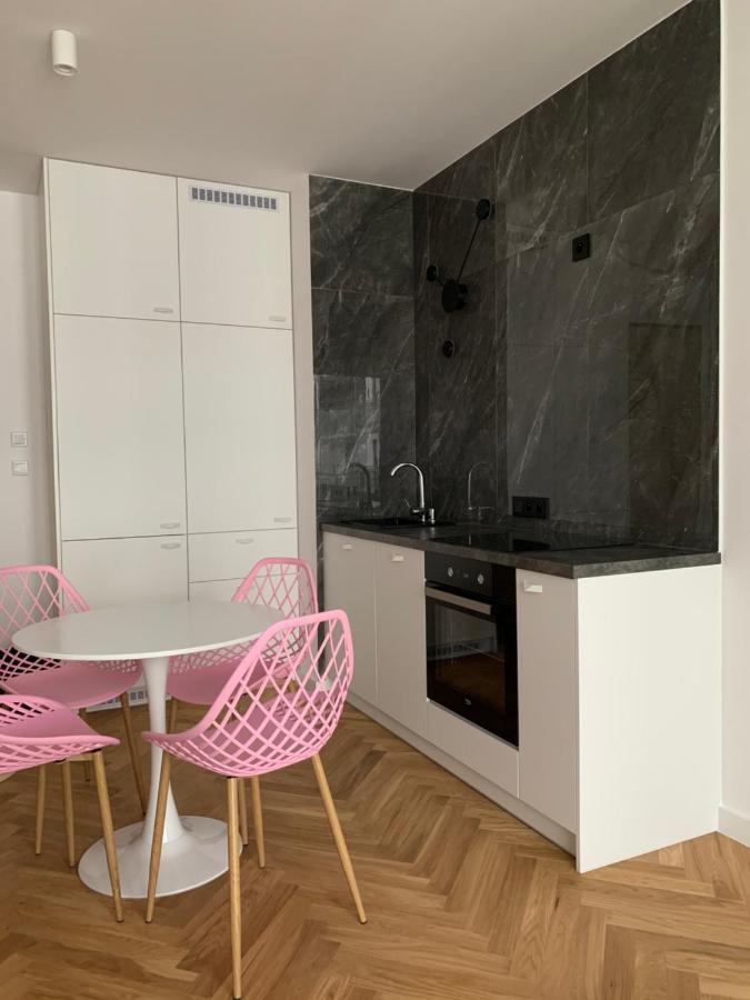 Apartamenty Wola Goleszowska Varsóvia Exterior foto
